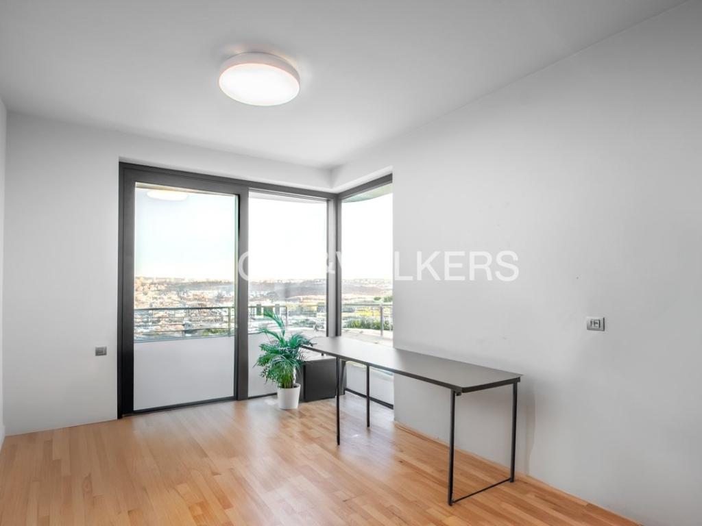 Pronájem bytu 6 a více 227 m2