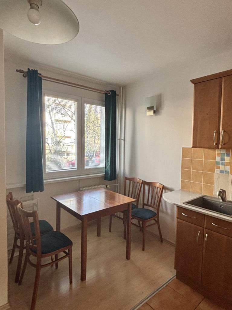Pronájem bytu 3+1 70 m² – pohled 2