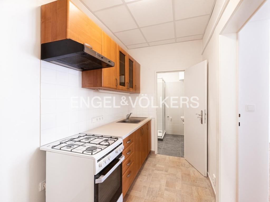 Pronájem bytu 1+kk 35 m2