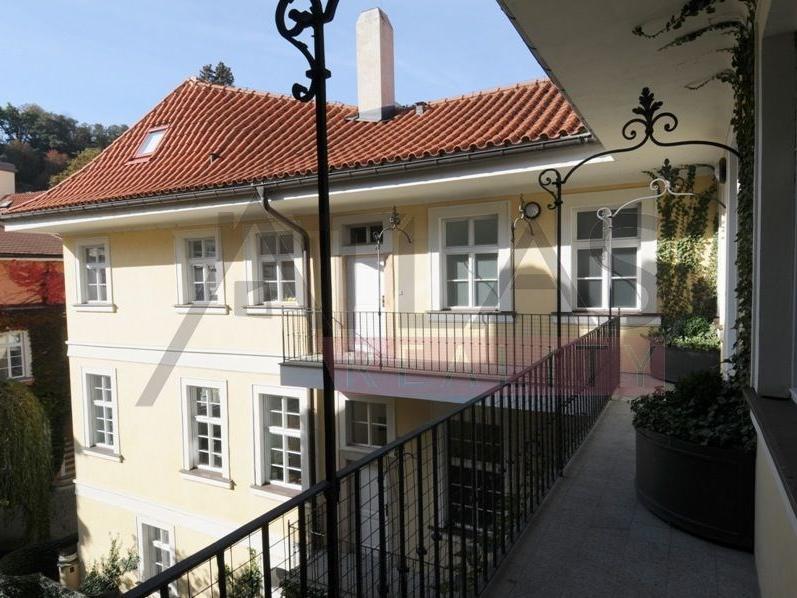 Appartamento 3 locali, 170 m²
