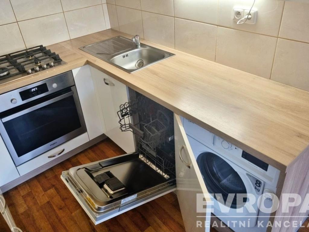 Pronájem bytu 2+kk 41 m2