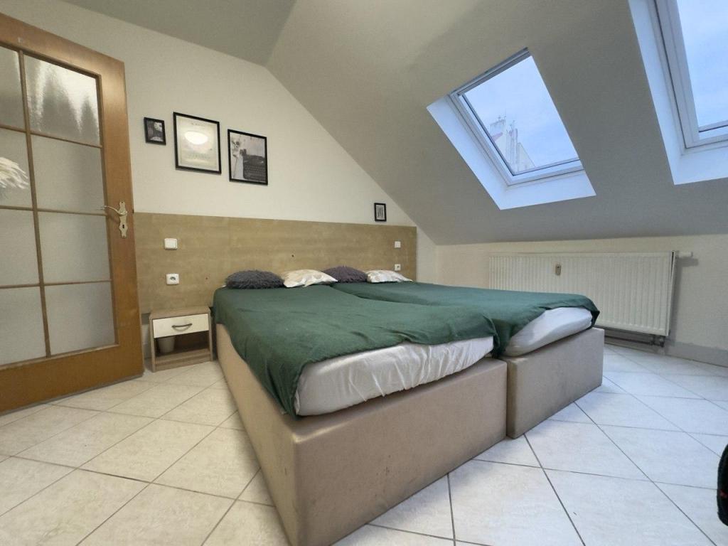 Pronájem bytu 2+kk 50 m2