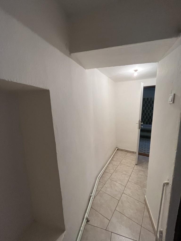 Pronájem bytu 1+1 48 m2