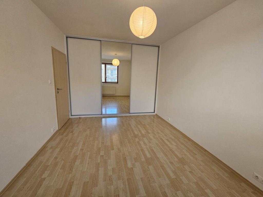 Pronájem bytu 2+kk 65 m2, Praha – náhled fotky 15