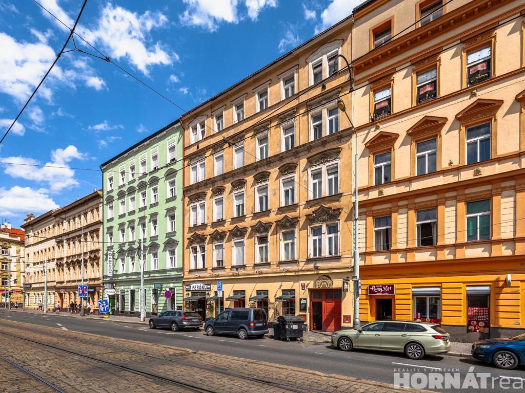 Pronájem bytu 1+kk 28 m2, Praha – náhled fotky 14