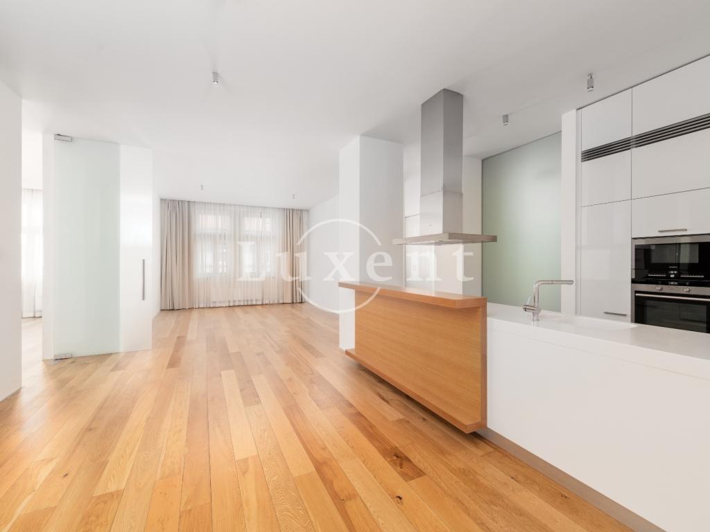 Pronájem bytu 5+kk 184 m2