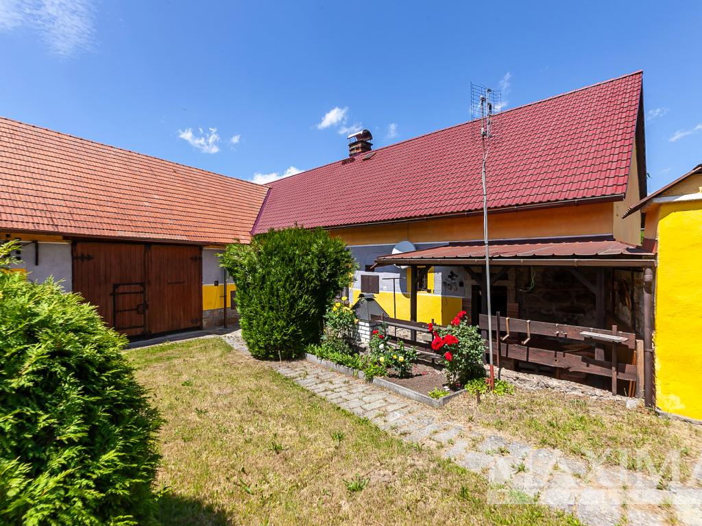 4+1 House in Kosova Hora, okres Příbram - More