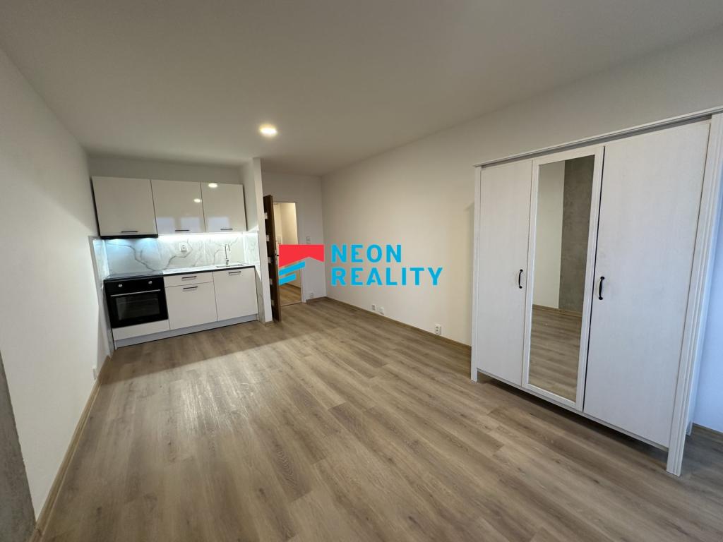 Pronájem bytu 1+kk 30 m2