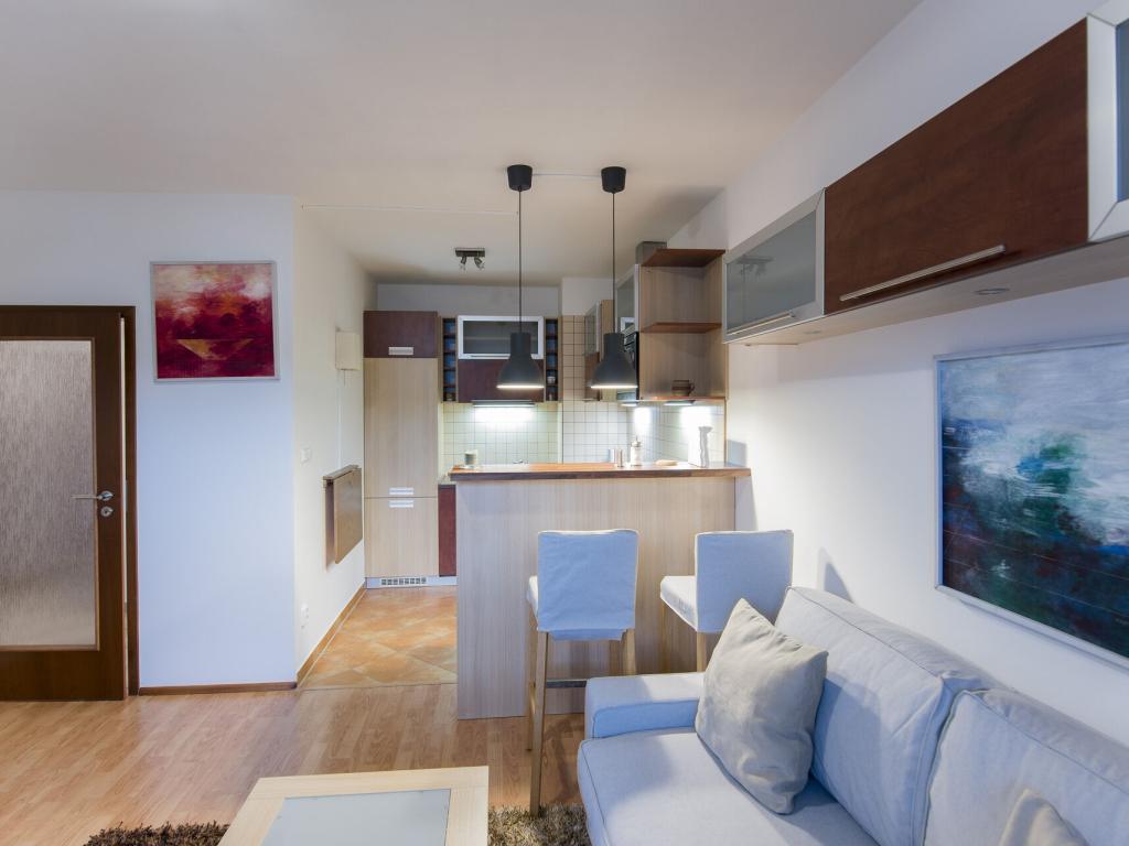 Pronájem bytu 2+kk 51 m2