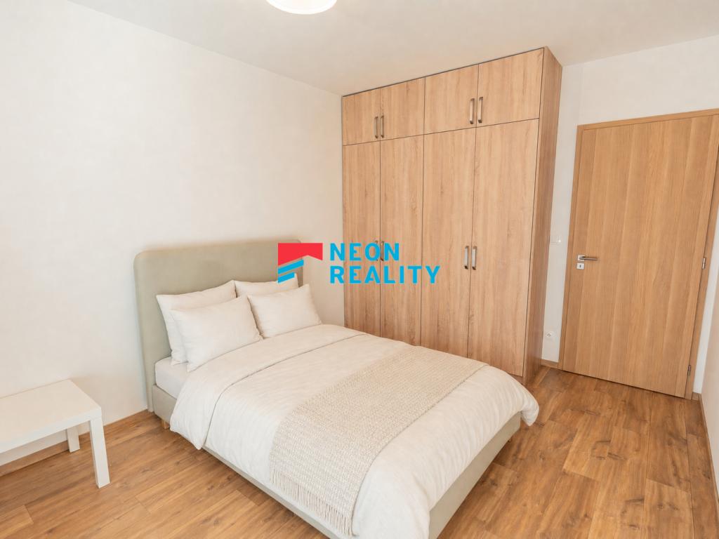 Pronájem bytu 2+kk 58 m2, Ostrava – náhled fotky 12