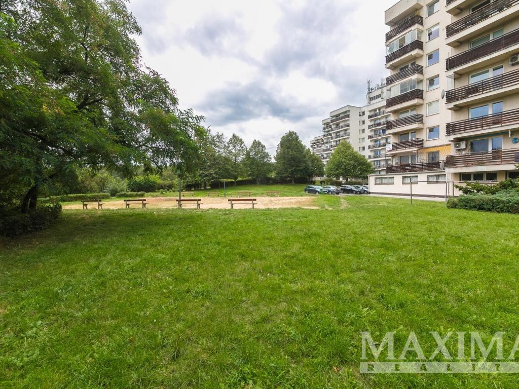 Pronájem bytu 3+kk 75 m2, Praha – náhled fotky 25