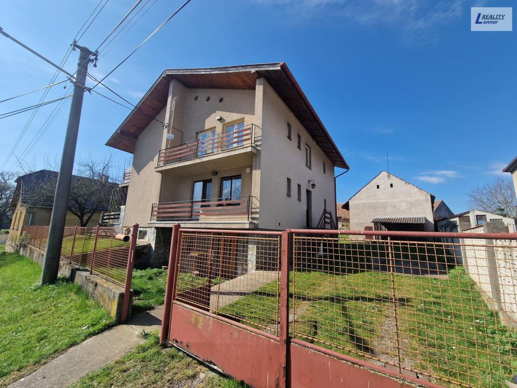 Prodej domu 300 m2, Hostomice – náhled fotky 7