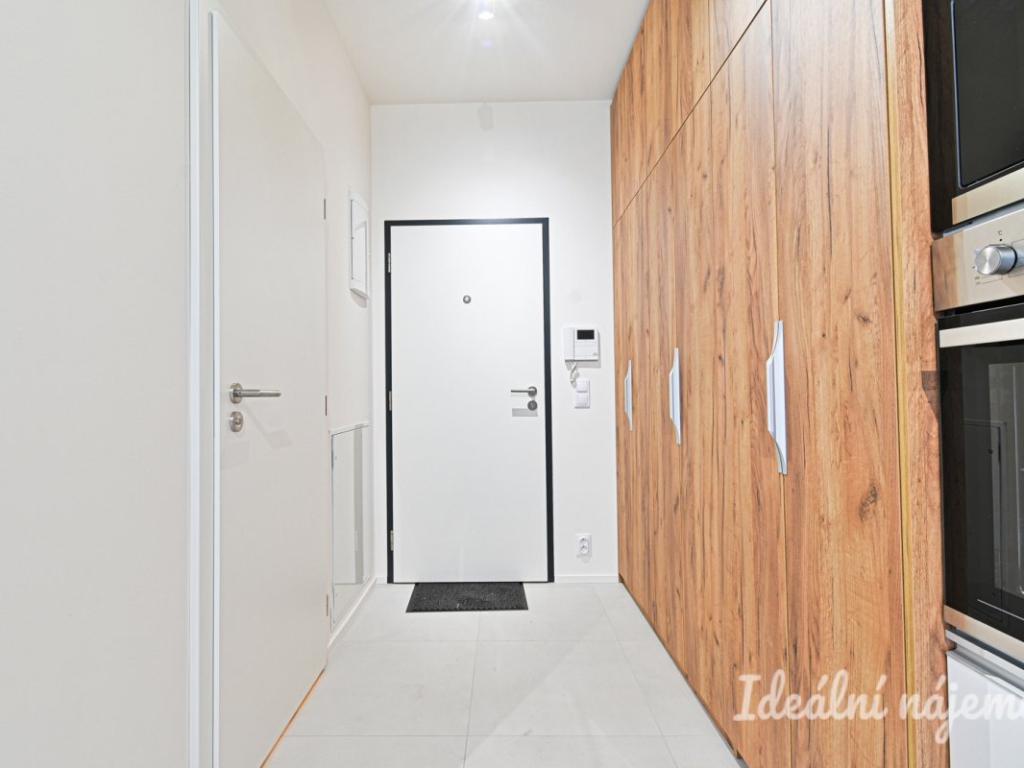 Pronájem bytu 1+kk 23 m2