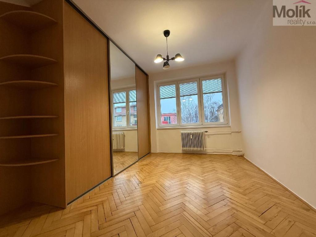 Pronájem bytu 2+1 54 m2
