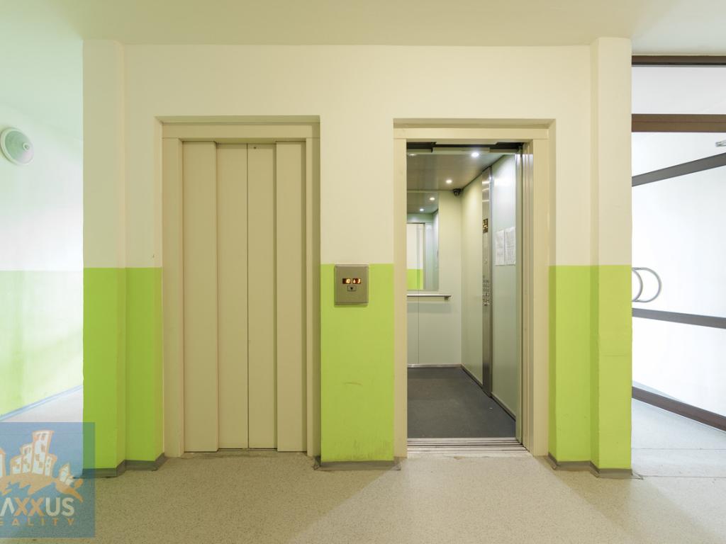 Prodej bytu 2+kk 42 m2, Praha – náhled fotky 17