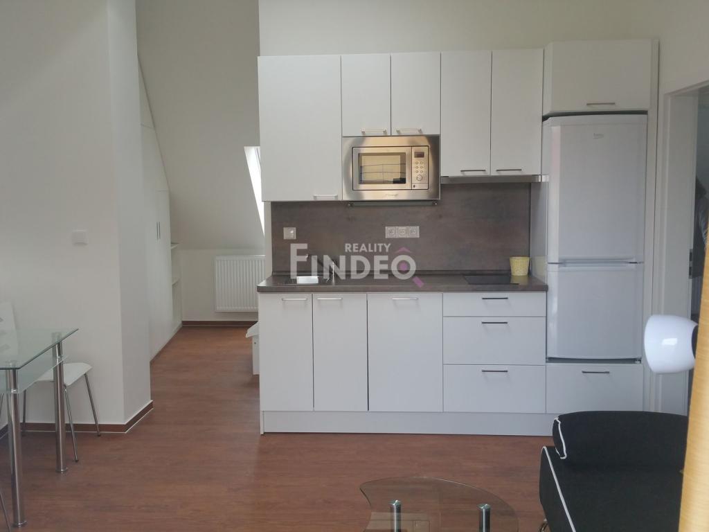 Pronájem bytu 2+kk 43 m2