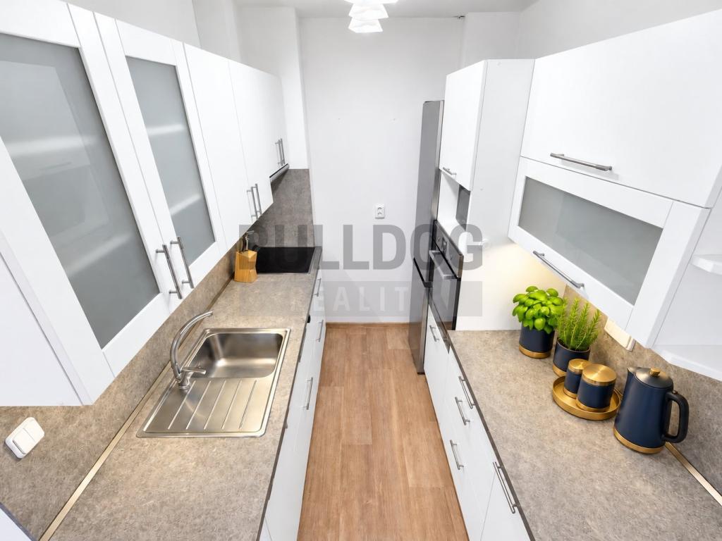 Prodej bytu 3+kk 54 m2, Praha – náhled fotky 2