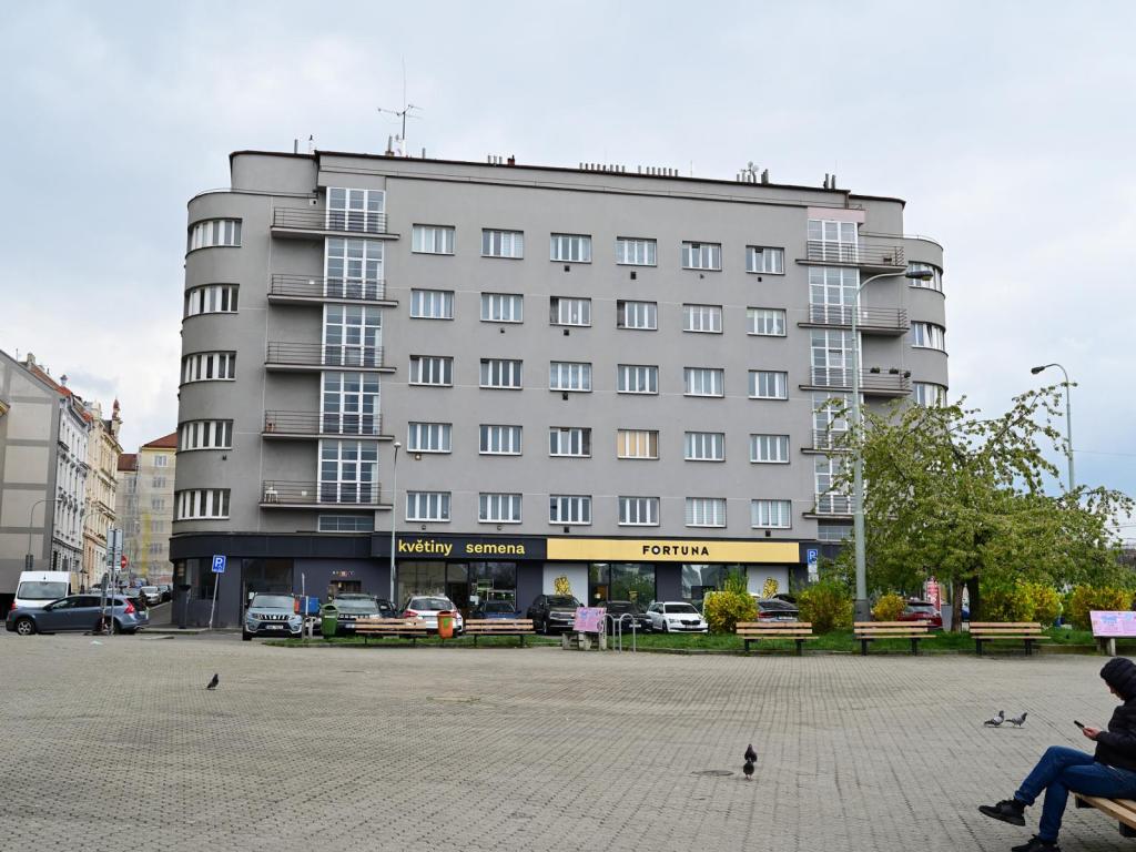 Pronájem bytu 1+1 42 m2, Praha – náhled fotky 18