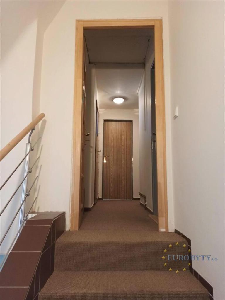 Pronájem bytu 2+1 70 m2, Praha – náhled fotky 10