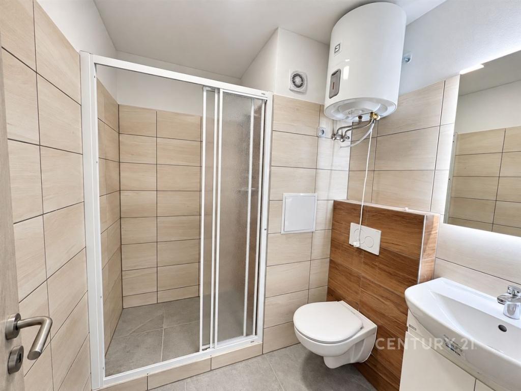 Pronájem bytu 1+1 37 m2