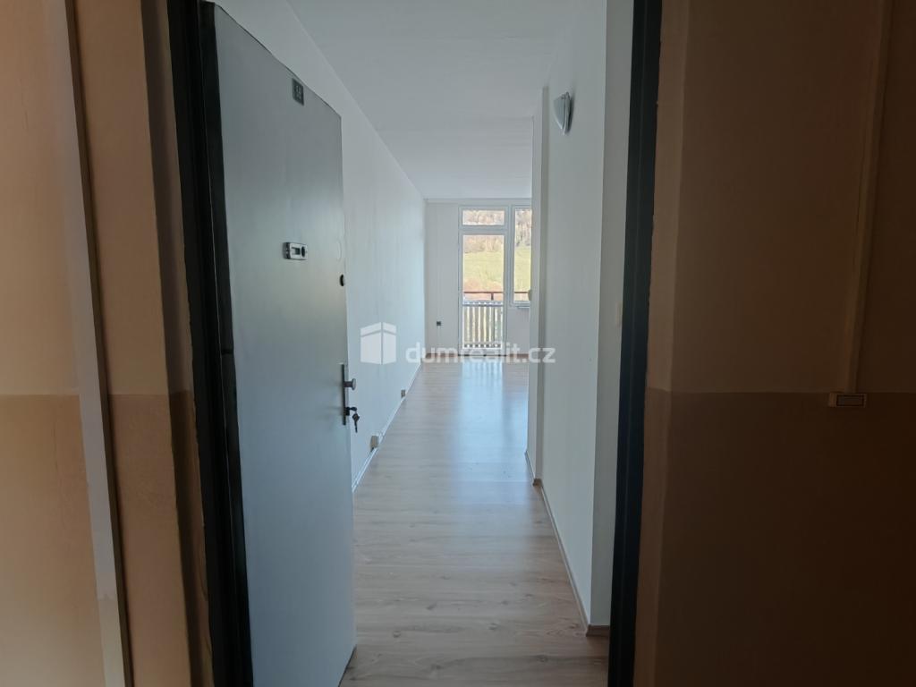 Pronájem bytu 1+kk 28 m2