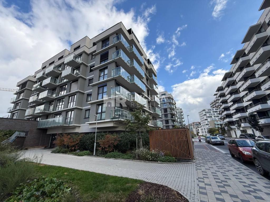 Pronájem bytu 1+kk 32 m2