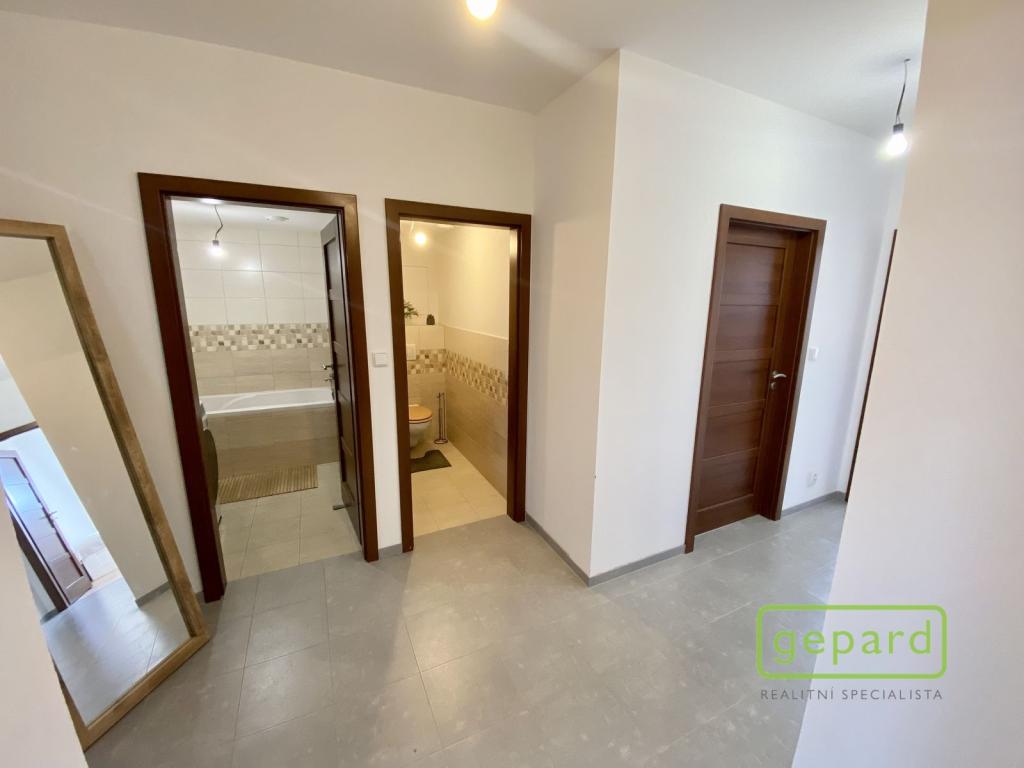 Pronájem bytu 3+kk 68 m² - Więcej