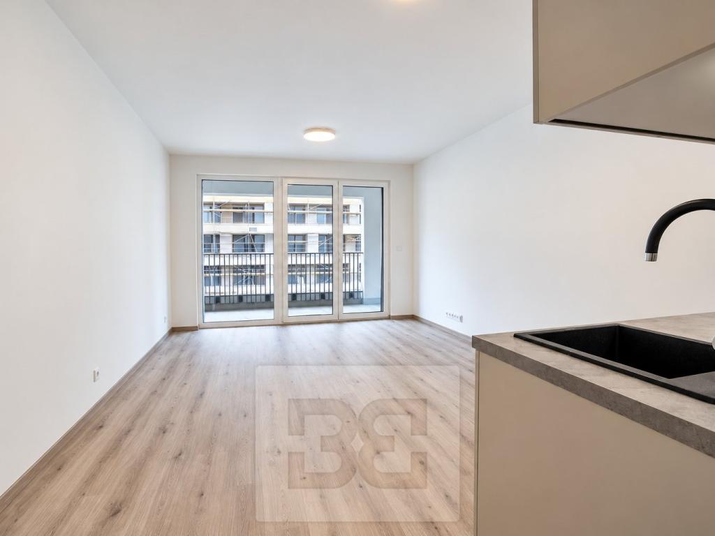 Pronájem bytu 1+kk 32 m2