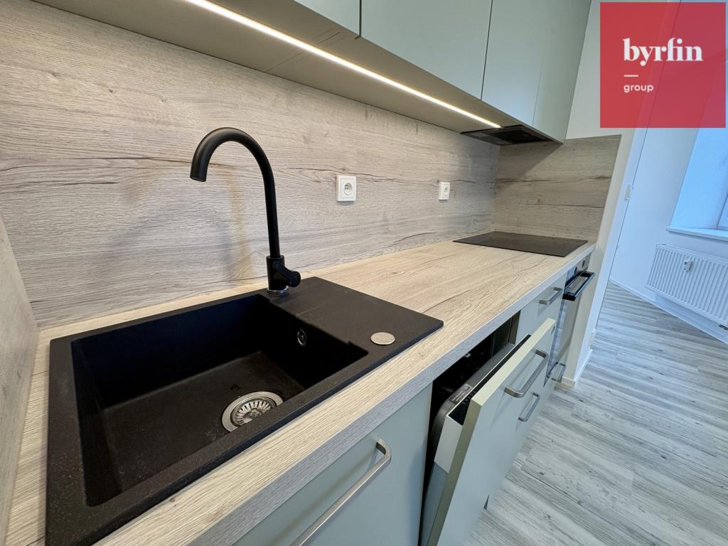 Pronájem bytu 1+kk 29 m2