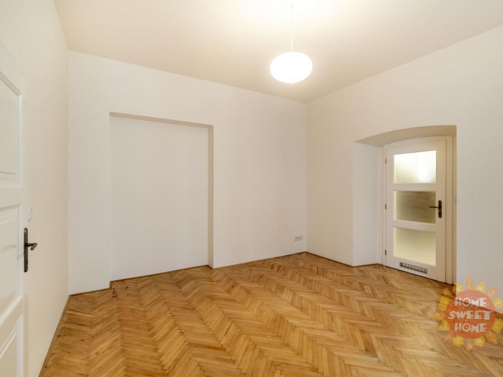 Pronájem bytu 1+1 40 m²