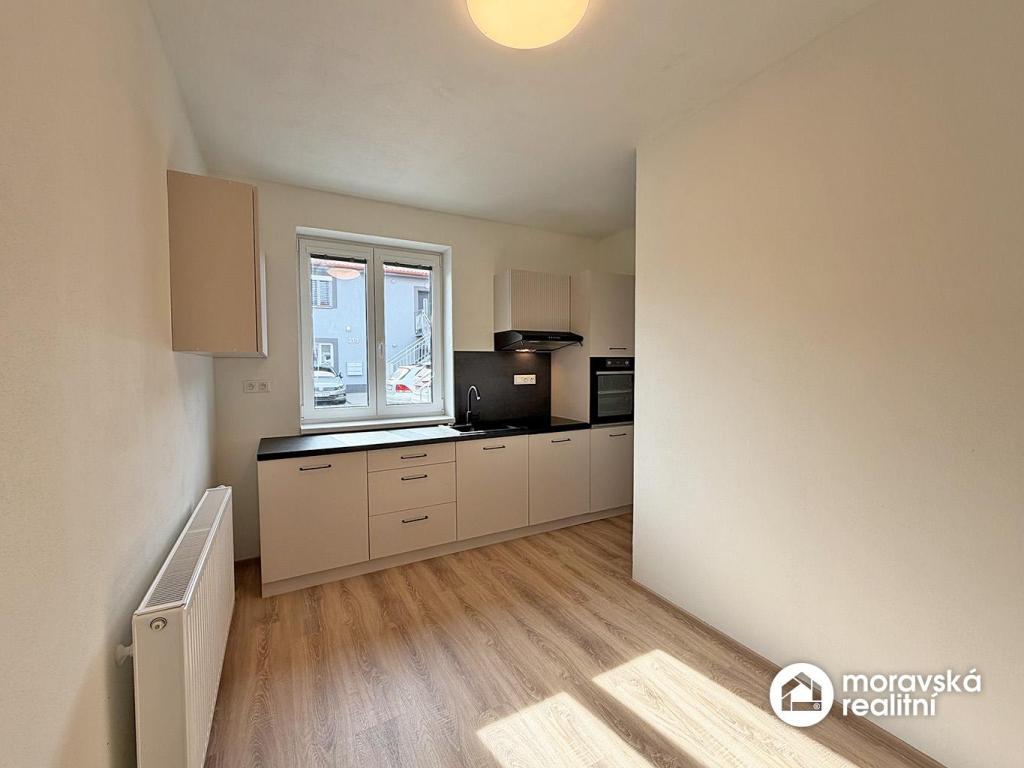 Pronájem bytu 2+1 55 m2