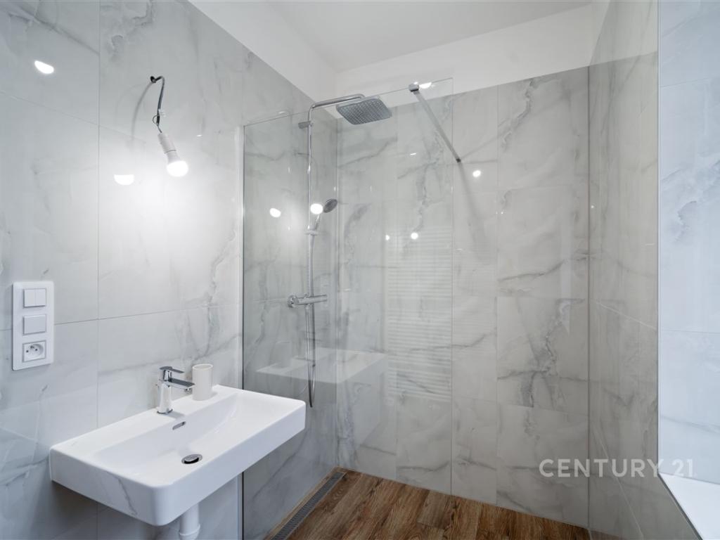 Pronájem bytu 2+1 70 m2