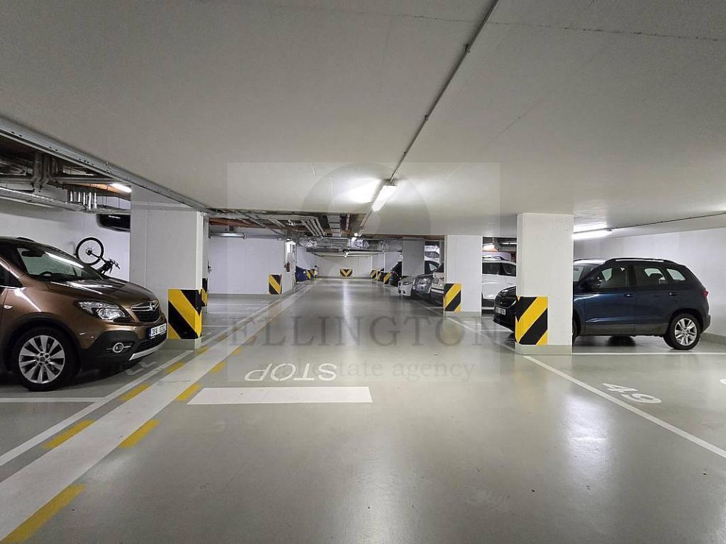 Pronájem bytu 2+kk 65 m2, Praha – náhled fotky 11