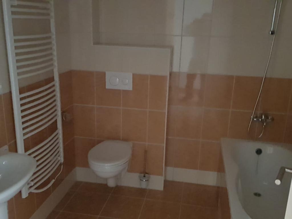 Pronajem bytu garsonka 40 m2