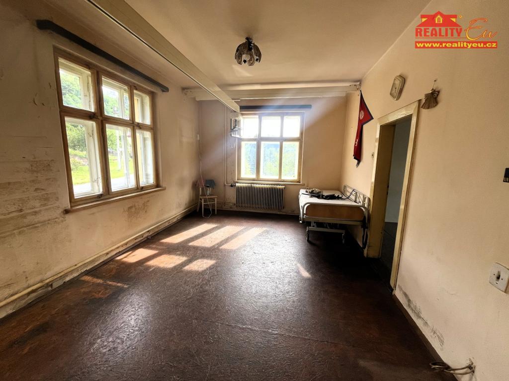 Prodej domu 260 m2, Hronov – náhled fotky 16