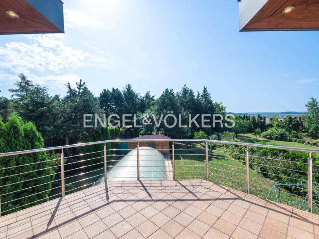 Pronájem domu 440 m2, Praha – náhled fotky 17