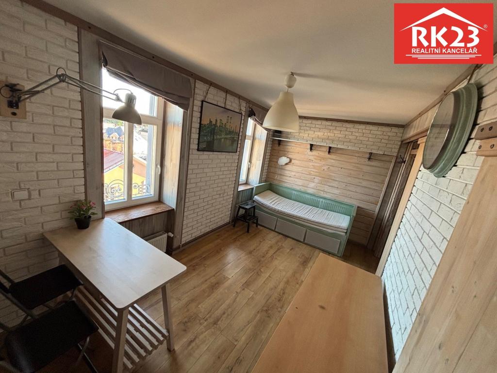 Pronájem bytu 1+kk 28 m2