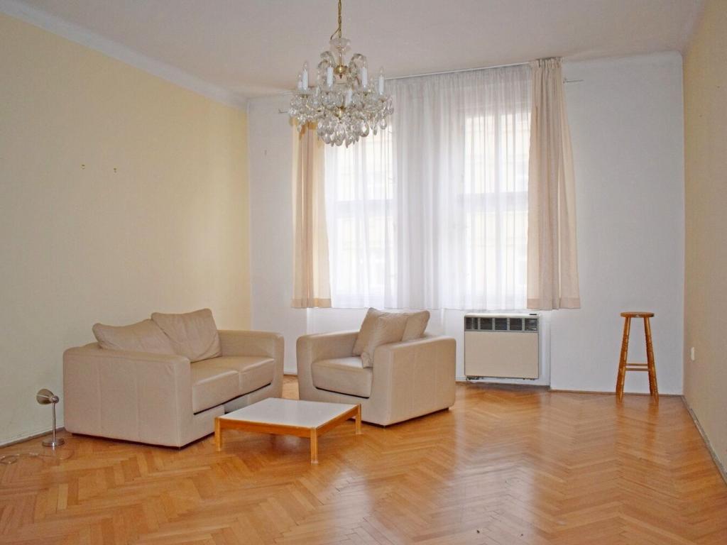 Pronájem bytu 1+1 62 m2