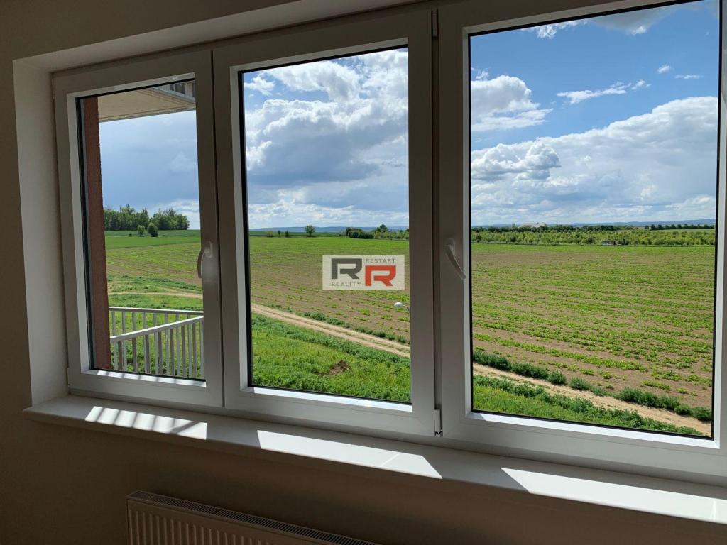 Pronájem bytu 1+kk 33 m2