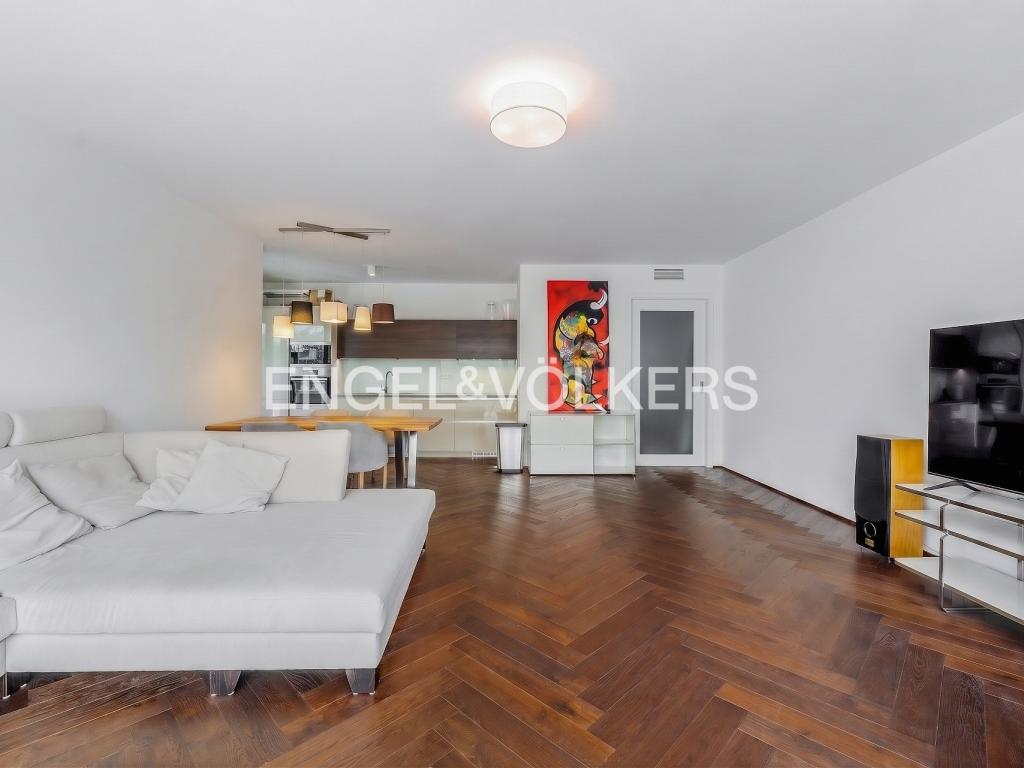 Pronájem bytu 2+kk 82 m2