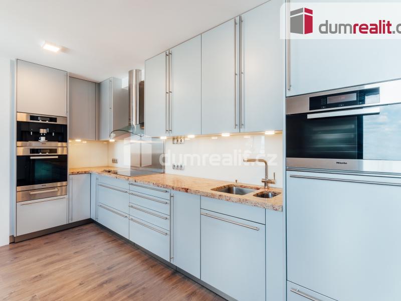 Pronájem bytu 2+1 92 m2