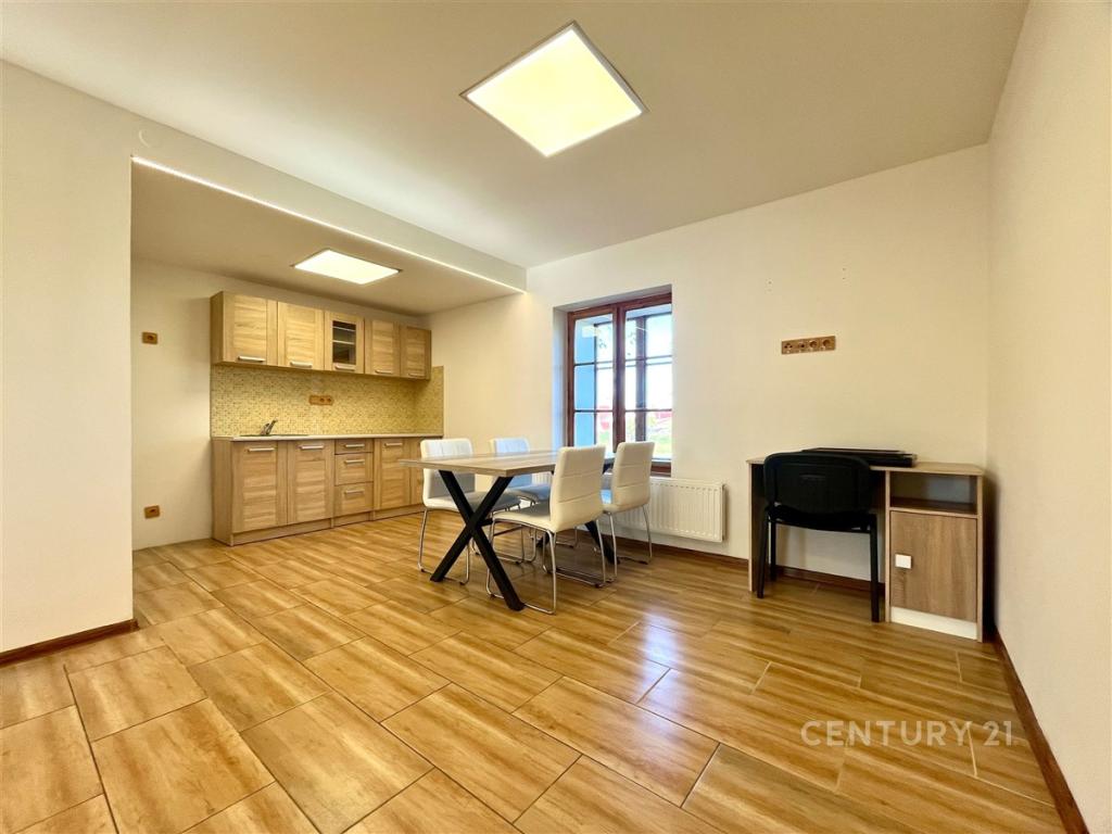 Pronájem bytu 1+kk 34 m2