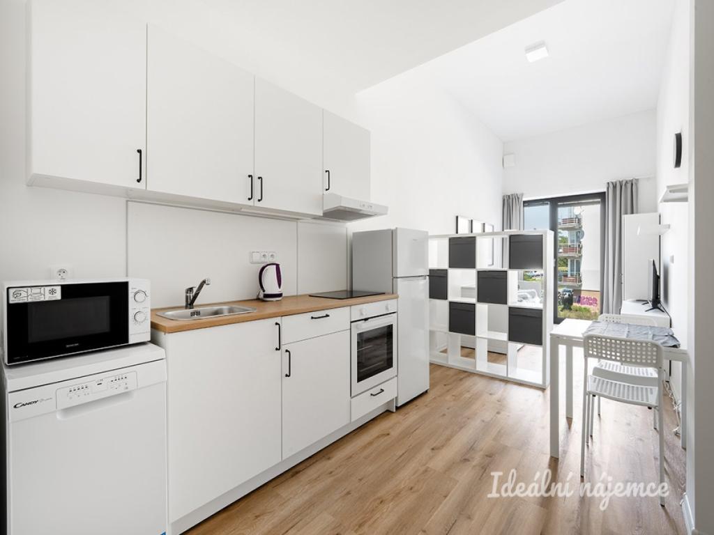 Pronájem bytu 1+kk 25 m2