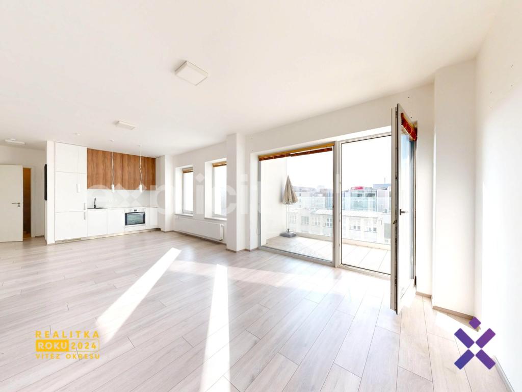 Pronájem 2+kk, Zlín - Lorencova, 15000 Kč, 60 m2