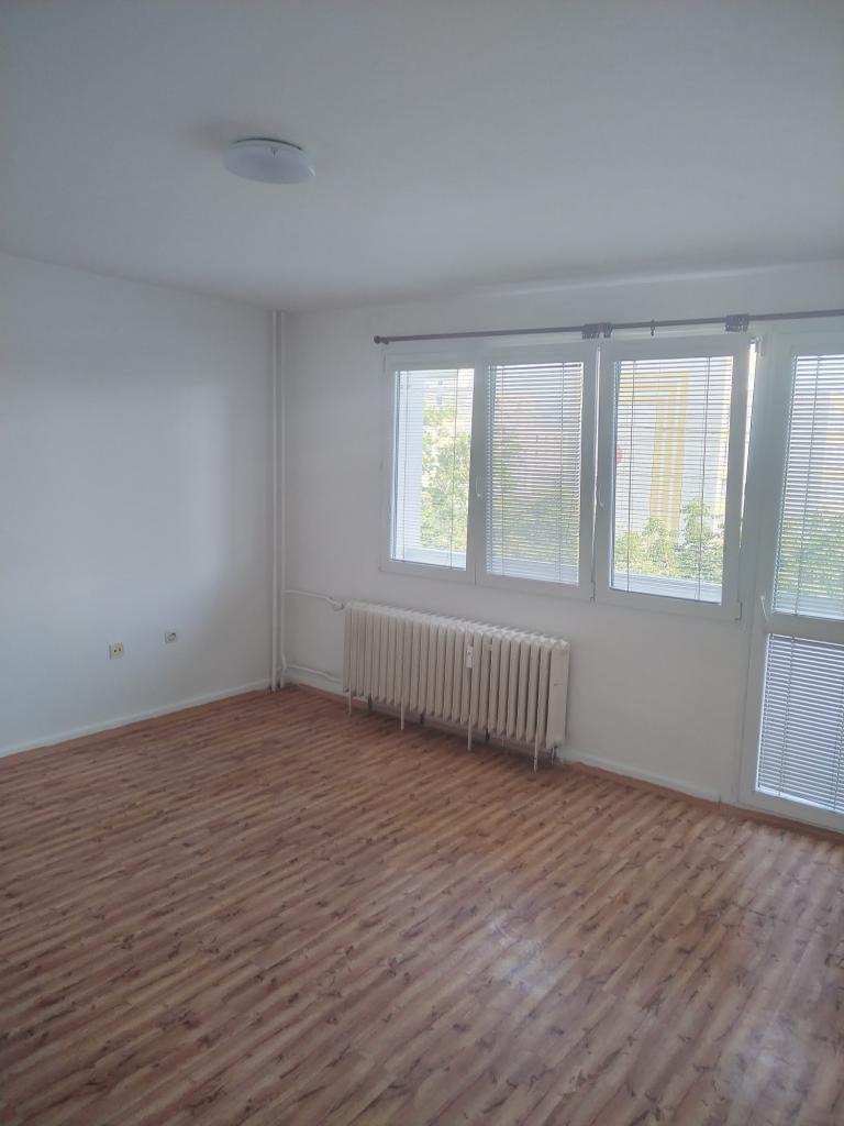 Pronájem bytu 1+kk 38 m2