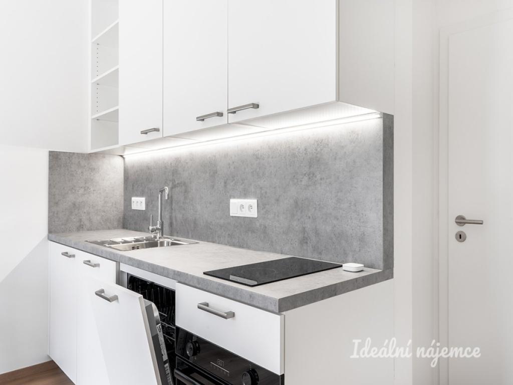 Pronájem bytu 1+kk 22 m2