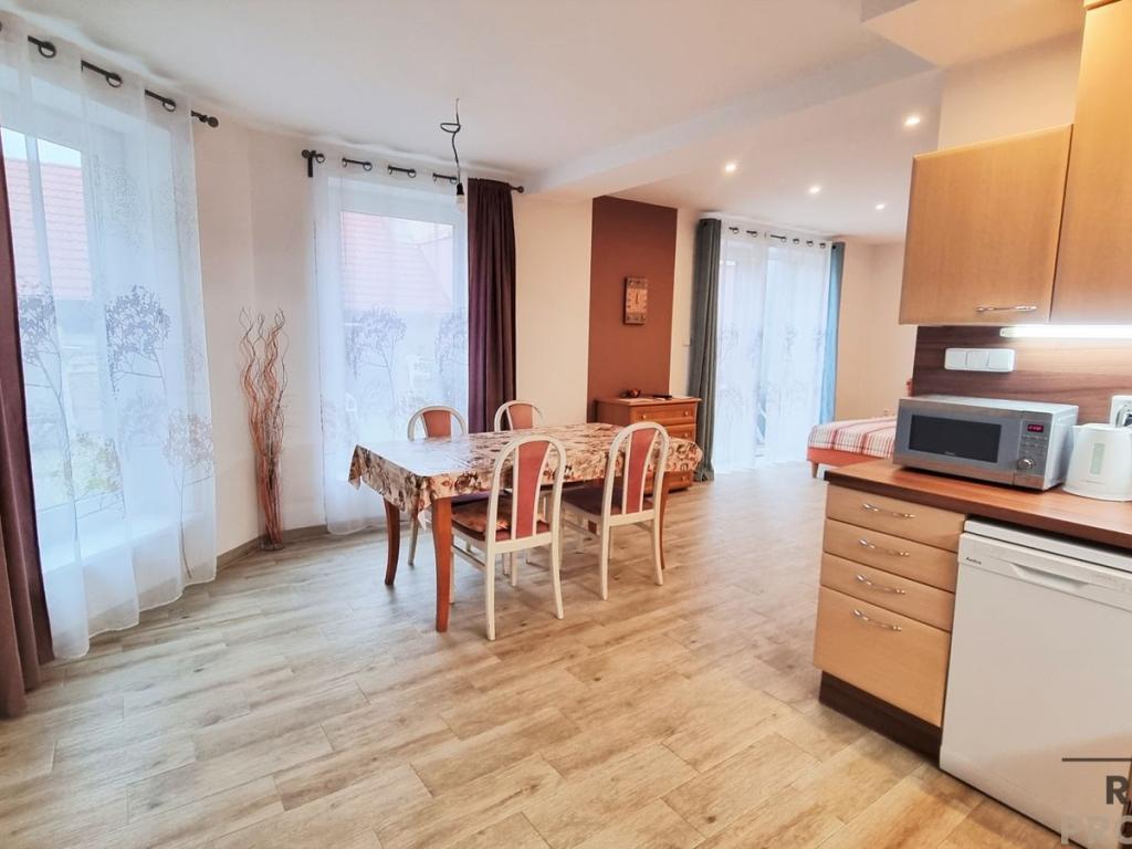 Pronájem bytu 2+kk 79 m2