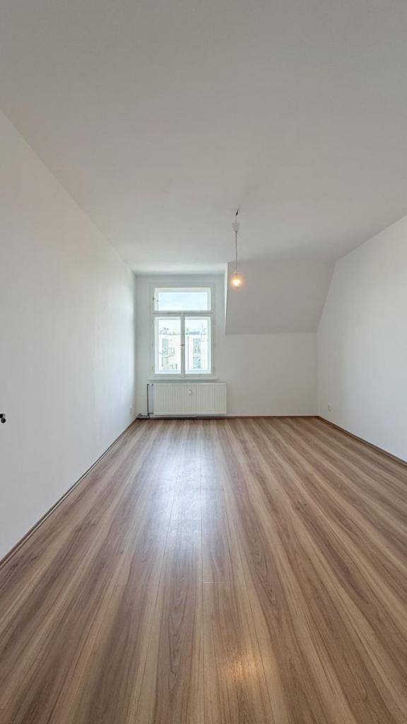 Pronájem bytu 3+kk 61 m2