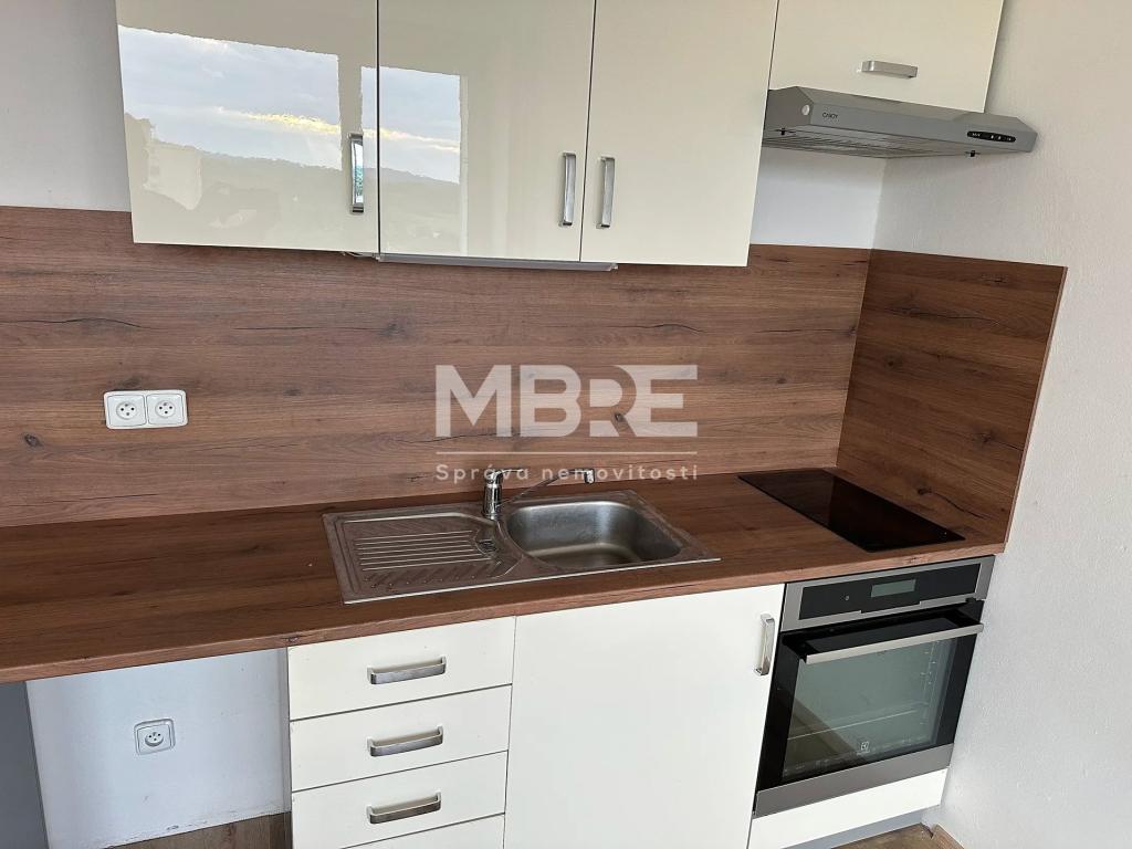 Pronájem bytu 1+kk 26 m2