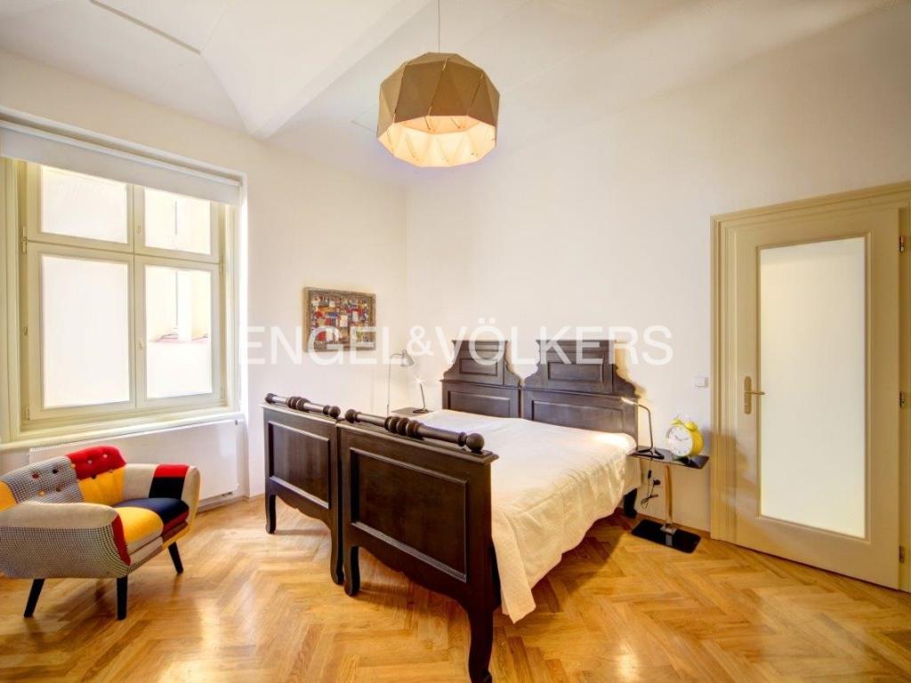 Pronájem bytu 2+kk 65 m2